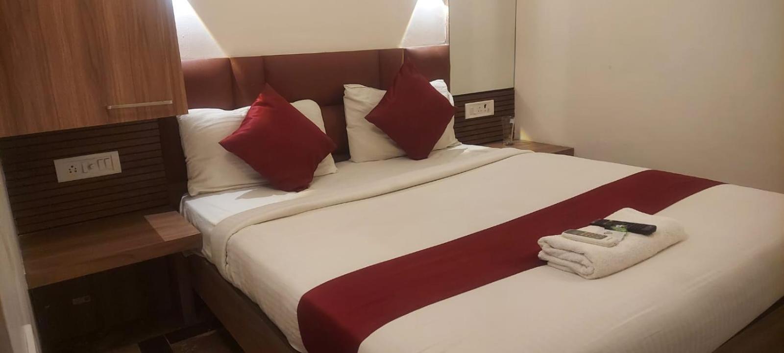 Capital O 69831 Hotel Mount Heera Chennai Exterior foto